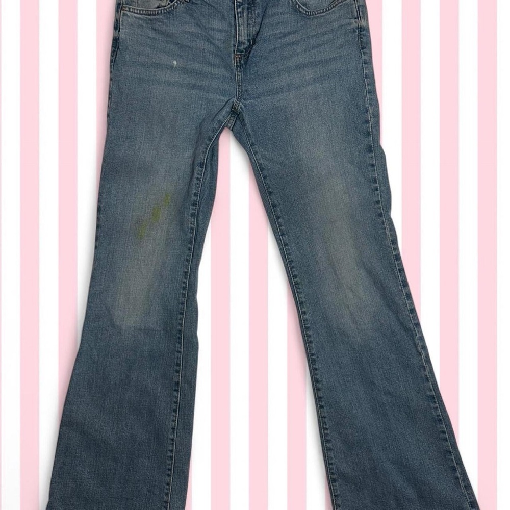 Classic Women's Blue Bootleg Jeans